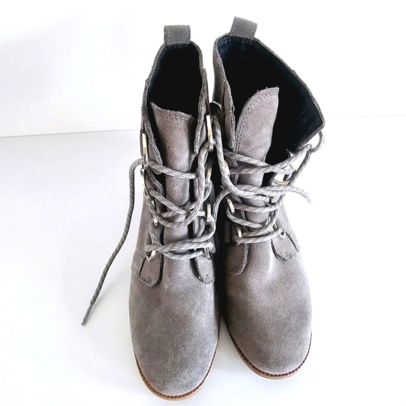 SOREL Women's Cate Lace Ankle Boot, Waterproof Leather Rain Boots Women's Size 8 - Picture 5 of 8